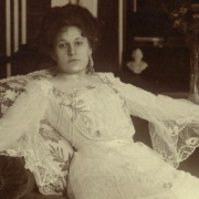 Therese Behr, 1904