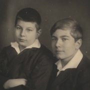 The brothers Stefan and Karl Ulrich Schnabel. Berlin 1925